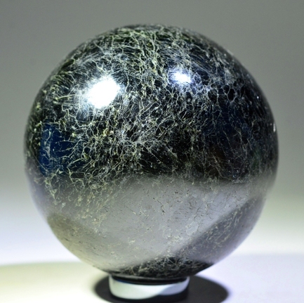 Black tourmaline sphere  can be used whenever energy feels scattered and disconnected 4600